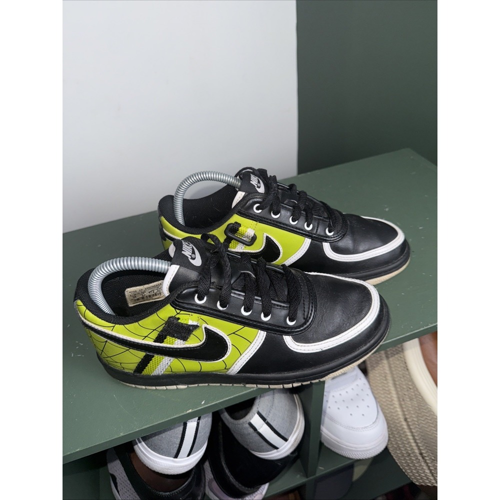 EUC Nike Vandal Low GS 'Glow In Dark Spider Web' Sz 5Y